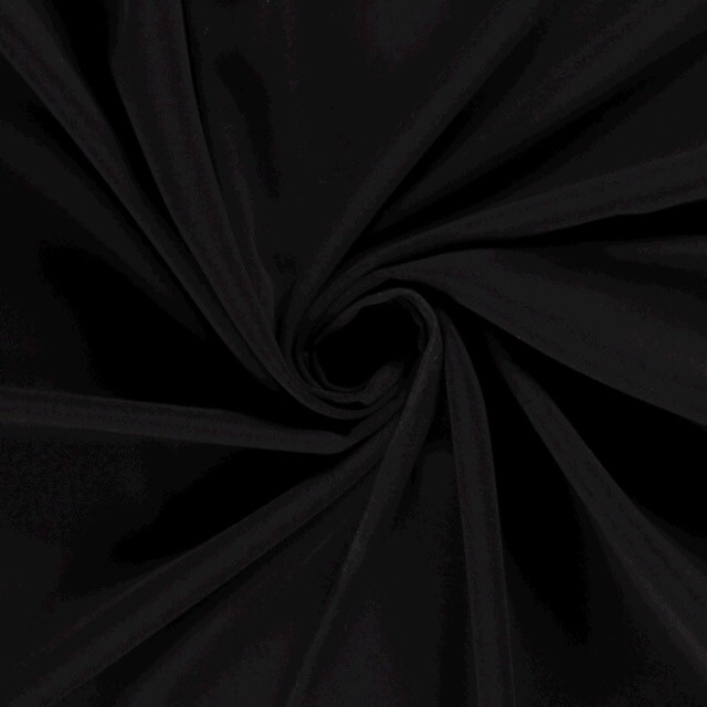 Moss crêpe solid black