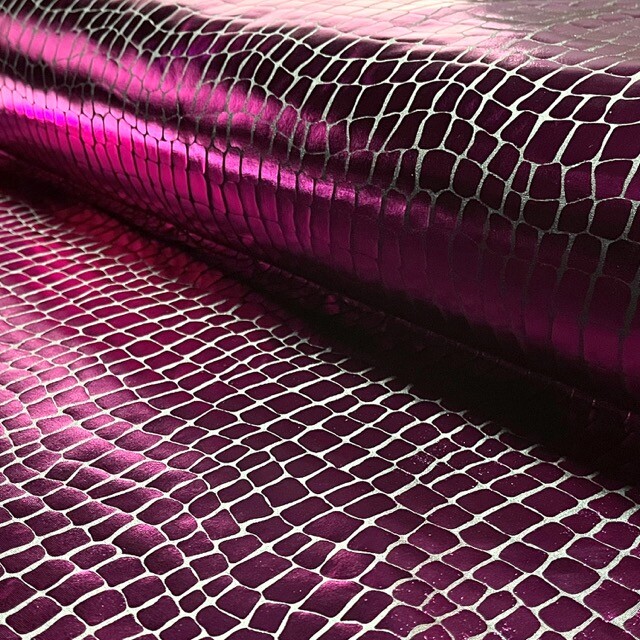 Lamé stretch foiled croco fuchsia