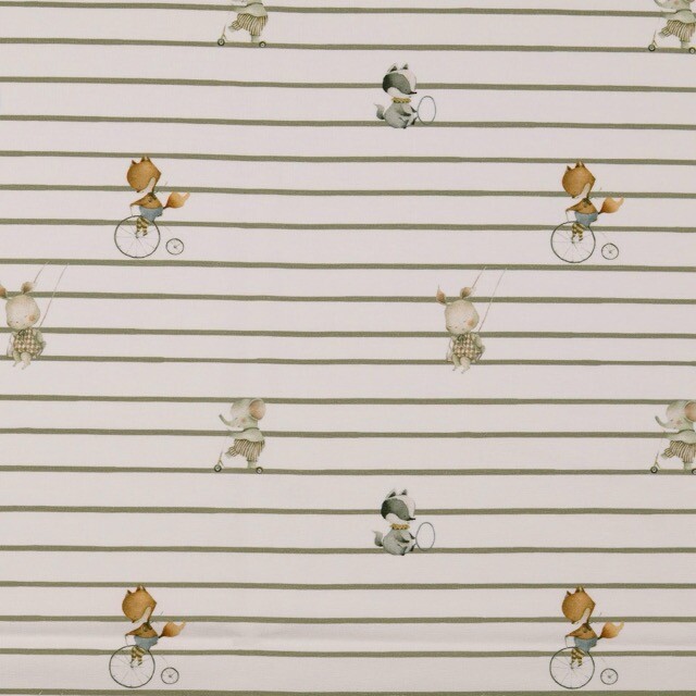 Cotton jersey digital print animals offwhite