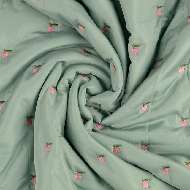 Quilted fabric embruidered fruit mint