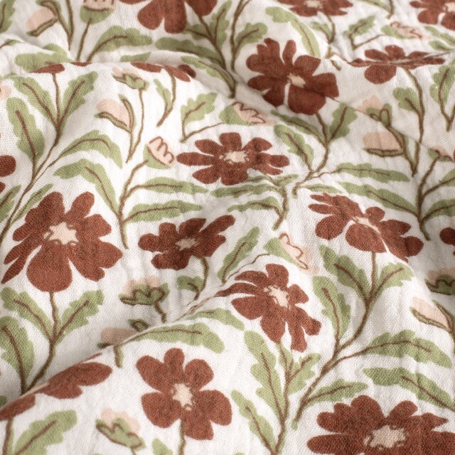 Cotton muslin flowers offwhite