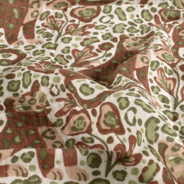 Cotton muslin leopard offwhite