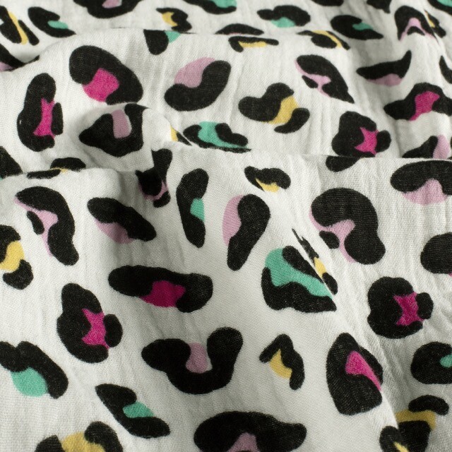 Cotton muslin leopard offwhite