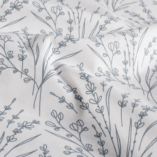 Cotton poplin flowers offwhite