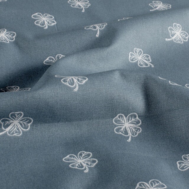Cotton poplin clovers steel blue