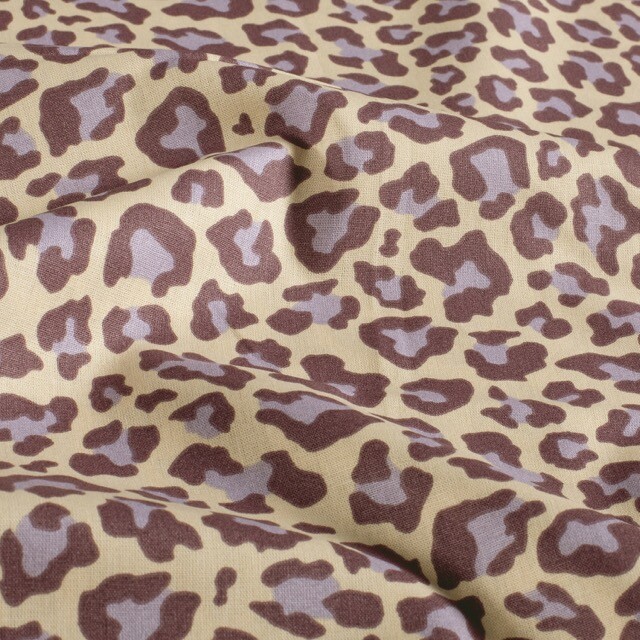 Cotton poplin leopard offwhite