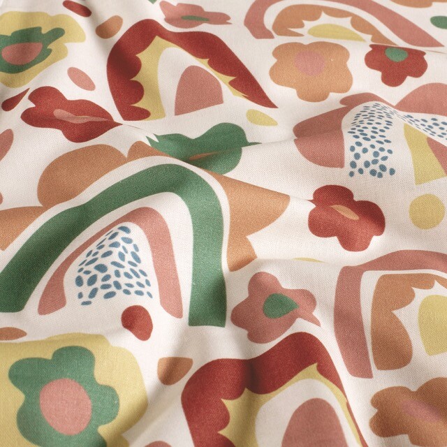 Cotton poplin rainbows offwhite