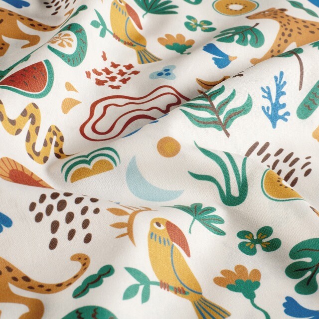 Cotton poplin animals offwhite