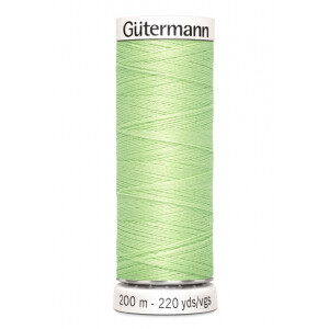 Gütermann Sew-all thread 200m 152 light green