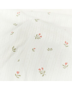 ajour flowers offwhite